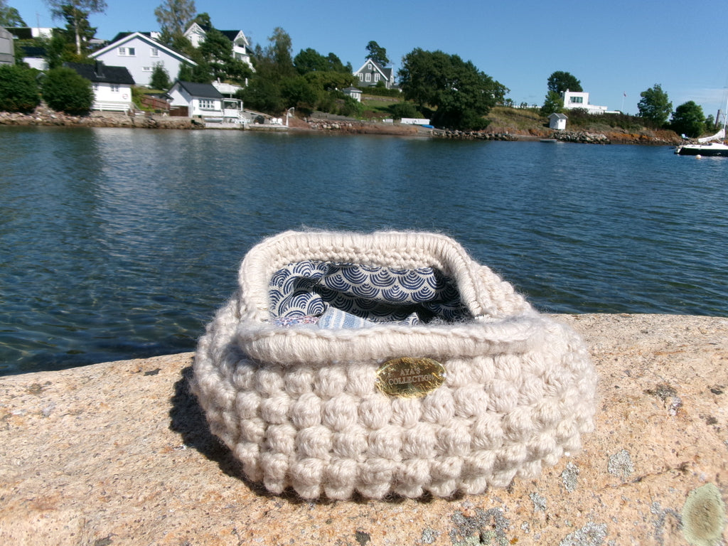Seashell Clutch