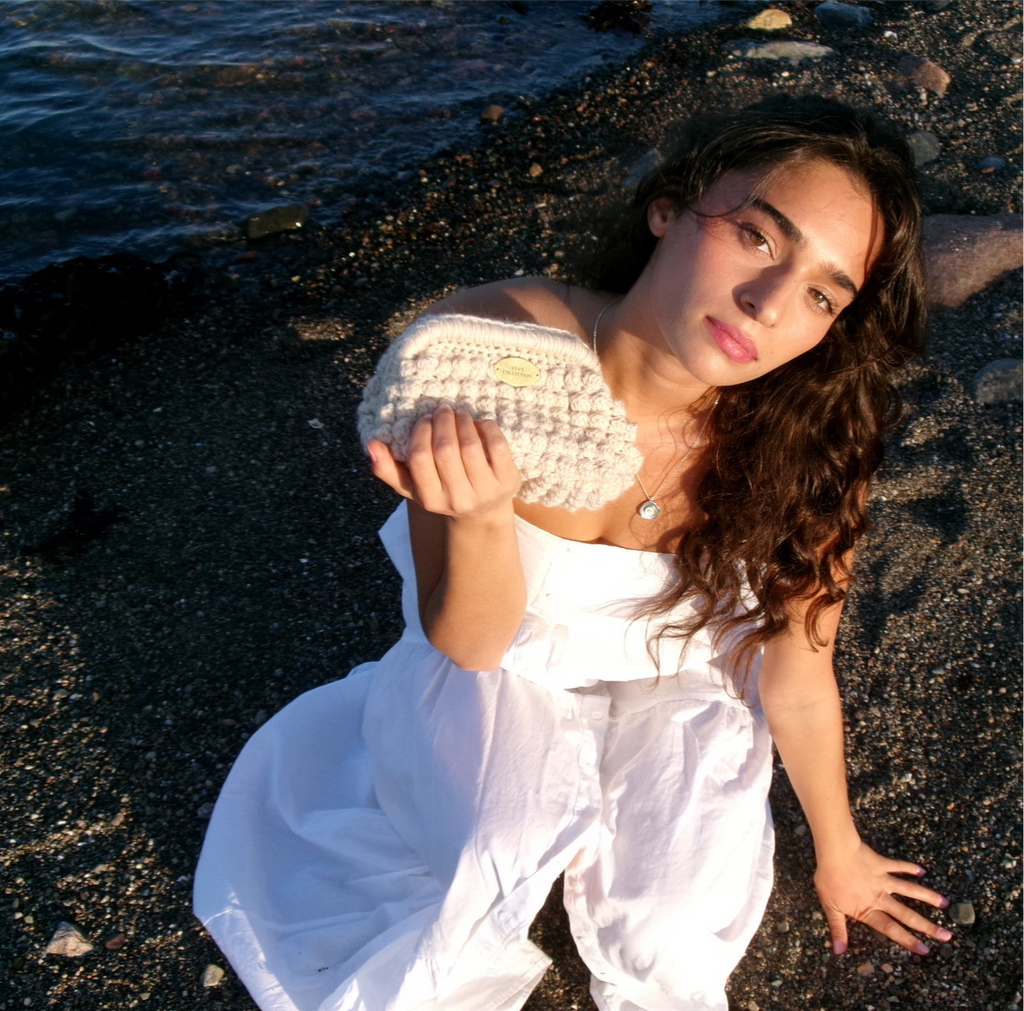 Seashell Clutch